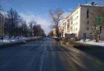 Восьмилетнего мальчика из-под колес машины отправили в вологодскую больницу - vologda-poisk.ru - Вологда - Череповец