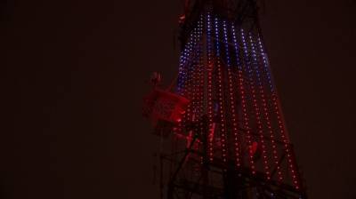 Телебашню в центре Воронежа в честь 8 Марта украсят алыми сердцами и цветами - vestivrn.ru - Воронеж
