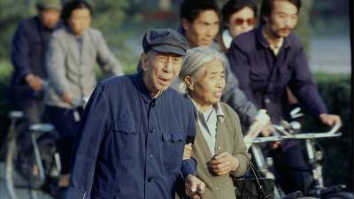 Ли Кэцян - В Китае повысят пенсионный возраст - russian.rt.com