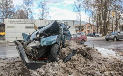 Момент страшного ДТП в Твери с «девяткой» и КамАЗом попал на видео - afanasy.biz - Тверь