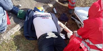 В Бердянске квартирный вор, убегая от полиции, спрыгнул с 3-го этажа и получил травмы, фото - ТЕЛЕГРАФ - telegraf.com.ua - Запорожская обл. - Бердянск