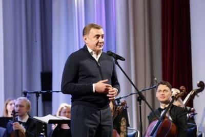 Алексей Дюмин - Алексей Дюмин отметил заслуги женщин в развитии Тульской области и России - tula.mk.ru - Тула - Тульская обл.