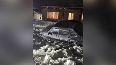В Воронежской области осушили поглотившую ВАЗ гигантскую лужу - vestivrn.ru - Воронеж - Воронежская обл. - Борисоглебск
