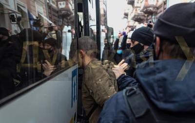 В Одессе провокаторы пытались сорвать женский марш - korrespondent.net - Одесса