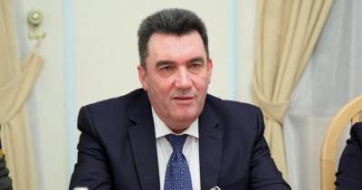Алексей Данилов - Сергей Стерненко - Данилов о приговоре Стерненко: за решением суда могут стоять заказчики - focus.ua