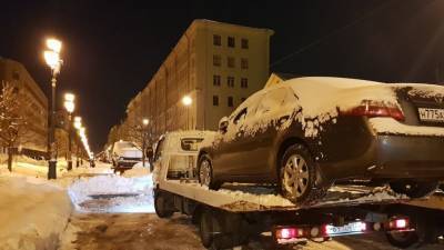 Дептранс Москвы сообщил о подорожании эвакуации автомобилей-нарушителей - riafan.ru - Москва