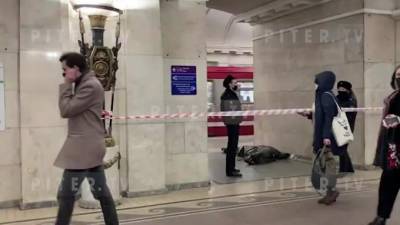 Упавший на пути в петербургском метро мужчина погиб - piter.tv