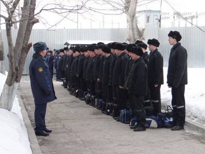 Зэки из ульяновской колонии закатили фуршет по случаю Дня рождения местного авторитета - readovka.ru - Ульяновская - Димитровград