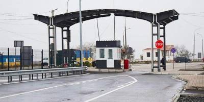 Вакцинацию от COVID-19 планируют проводить на КПВВ на админгранице с оккупированным Крымом — замминистра - nv.ua - Крым