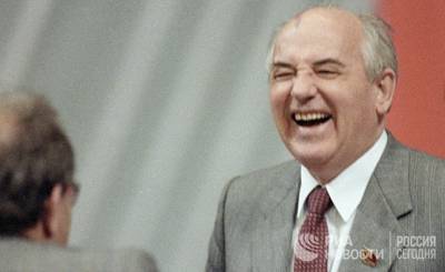 Михаил Горбачев - Foreign Policy (США): мог ли Михаил Горбачев спасти Советский Союз? - dialog.tj - Пекин