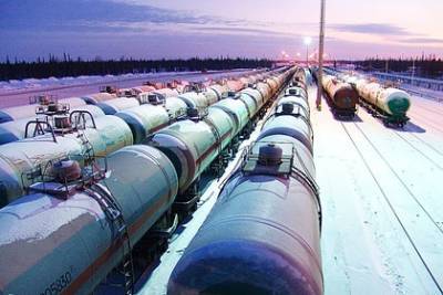 Начались поставки нефтепродуктов из Белоруссии в российские порты - lenta.ru - Усть-Луга