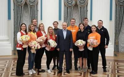 Владимир Путин - Дмитрий Песков - Михаил Мишустин - Песков: У Путина не было личных встреч с заболевшим ковидом Орешкиным - argumenti.ru