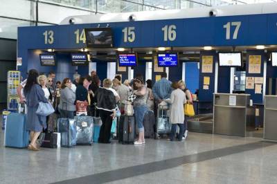 Михаил Демин - «Аэрофлот» предложил ввести платную регистрацию в российских аэропортах - astrakhanfm.ru