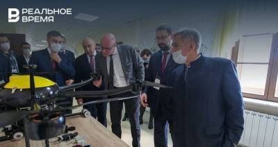 Дмитрий Чернышенко - Чернышенко ознакомился в Казани с цифровыми технологиями добычи нефти - realnoevremya.ru - респ. Татарстан - Казань