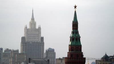Дмитрий Песков - Валерий Рашкин - Валентина Матвиенко - В Кремле опровергли сообщение о готовящемся повышении пенсионного возраста - iz.ru