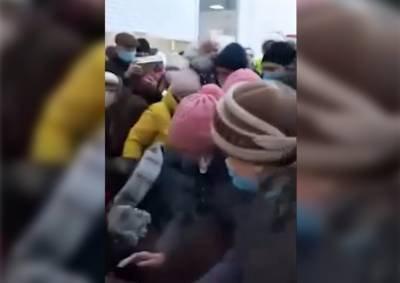 В одном из городов Башкирии жители устроили драку из-за дешевых средств для уборки - bash.news - Башкирия