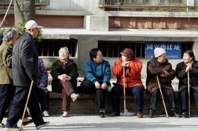 Ли Кэцян - В Китае начнёт повышаться пенсионный возраст уже с этого года - argumenti.ru - Китай