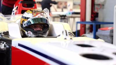 Роберт Шварцман - Оскар Пиастри - В новом сезоне Формулы 2 Роберт Шварцман будет выступать под номером 1 - autosport.com.ru