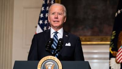 Джо Байден - Белый дом пересмотрит право президента США применять военные силы за рубежом - politros.com - США