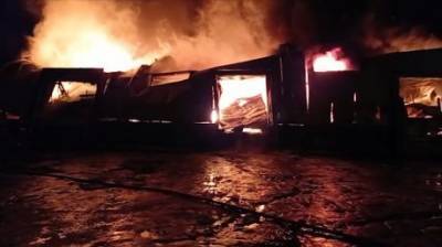 Из-за пожара на складе в Кривозерье могла взорваться автозаправка - penzainform.ru - Пензенская обл.