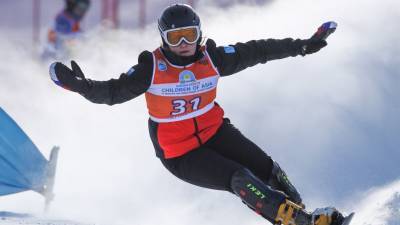 Андрей Соболев - София Надыршина - Российский сноубордист Слуев стал вторым в зачете Кубка мира - mir24.tv - Словения