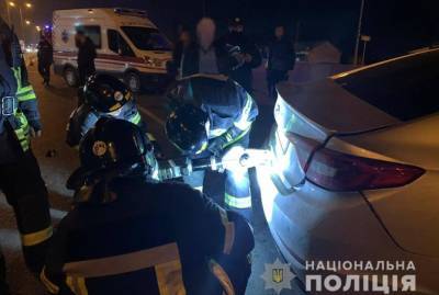 СМИ: под Одесской машина патрульных не пропустила полицейское авто, погиб старший лейтенант - kp.ua - Одесса - Винницкая обл. - Подольск