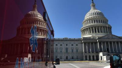 Джо Байден - Проект почти на два триллиона: сенат США одобрил план Байдена по борьбе с последствиями пандемии - ru.euronews.com - США - Ирак