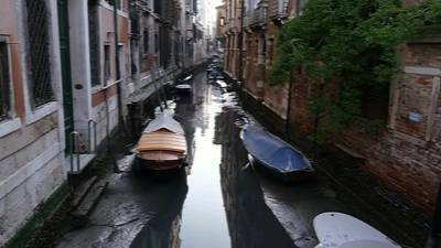Жители Венеции могут остаться без помощи медиков и полицейских - vesti.ru - Венеции