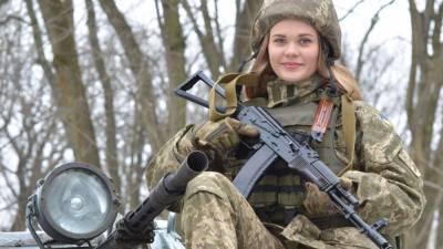 Женщины-военнослужащие ВСУ протестуют в преддверии 8 Марта - inforeactor.ru