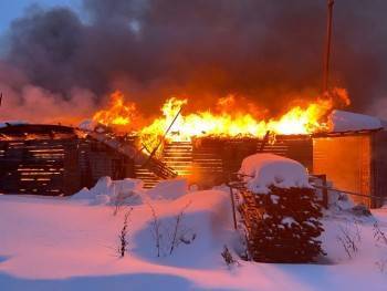 В Великоустюгском районе прямо сейчас горит пилорама - vologda-poisk.ru - район Великоустюгский
