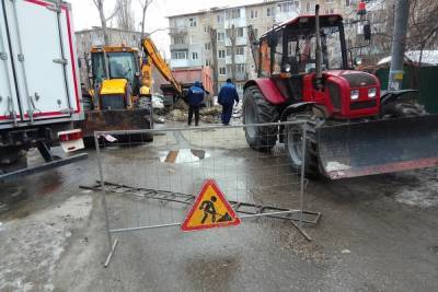 Сергей Журавлев - Жители 531 дома Саратова остались без воды: в зоне отключения школа, детсады, больница, роддом, котельные - saratov.mk.ru - Саратов - район Ленинский, Саратов