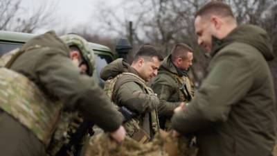 Владимир Зеленский - Михаил Погребинский - Леонид Кравчук - Погребинский объяснил, почему Киев не решится на масштабное обострение - polit.info - Киев - Донбасс