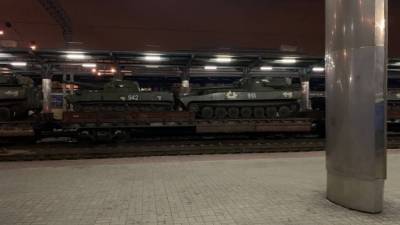 ВСУ перебрасывают на Донбасс воинские части - anna-news.info - ДНР - Горловка - Донецк - Днепропетровск - Донбасс