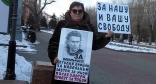 Алексей Навальный - Волгоградские активисты потребовали освободить Навального - kavkaz-uzel.eu - Волгоград
