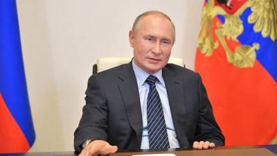 Владимир Путин - Путин поздравил россиянок с 8 Марта и пожелал взаимопонимания с близкими - polit.info
