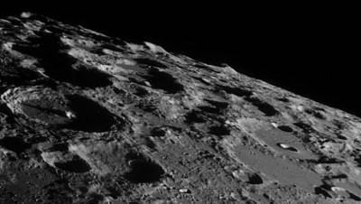 Анна Кикина - NASA планирует высадить на Луну первую женщину в течение 10 лет - newsland.com