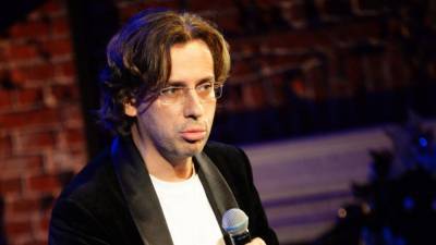 Алла Пугачева - Максим Галкин - Максим Галкин показал фанатам содержимое кастрюль на кухне своего замка - nation-news.ru - деревня Грязь