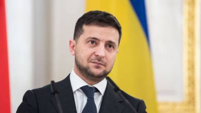 Владимир Зеленский - Петр Порошенко - Михаил Саакашвили - Президент Украины поздравил жительниц страны с 8 Марта - polit.info - Одесская обл.