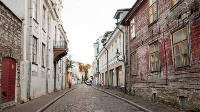 Кая Каллас - Власти Эстонии утвердили введение жесткого карантина - mir24.tv - Эстония