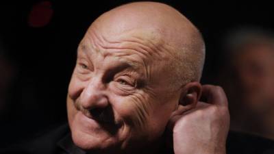 Смерть жены от рака и роман со студенткой: все о личной жизни Николая Чиндяйкина - 5-tv.ru - Россия