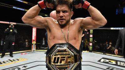 Генри Сехудо - Петр Ян - Алджамейн Стерлинг - Экс-двойной чемпион UFC Сехудо намекнул на возобновление карьеры - gazeta.ru