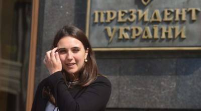 Мендель рассказала о своей зарплате - lenta.ua