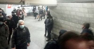 Ада - Пешеходная дорога к метро превратилась в "тропу ада" для харьковчан: "камни, грязь и лужи" - kharkov.politeka.net - Киев - Харьковская обл. - Харьков - район Изюмский