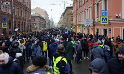 Алексей Навальный - ФСБ насчитала на протестных митингах в поддержку Навального 90 тысяч человек - og.ru