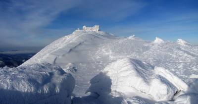 В Карпатах заблудился лыжник во время спуска с горы Поп Иван - tsn.ua - Ивано-Франковск