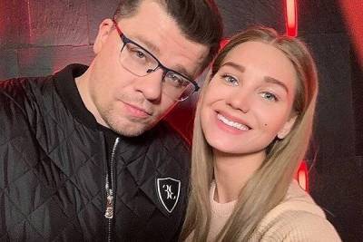 Кристина Асмус - Гарик Харламов - «Она очаровательна»: Асмус показала, кто делает Харламова счастливым - skuke.net