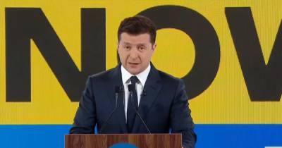 Владимир Зеленский - Алеся Украинка - Зеленский показал, как работает дезинформация на примере цитат Шевченко и Леси Украинки - dsnews.ua