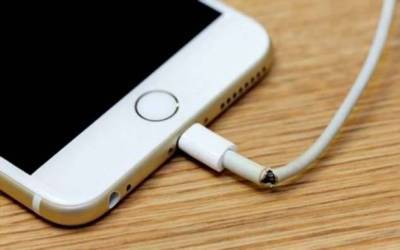 Apple запатентует зарядной кабель, который не ломается: как он выглядит и когда поступит в продажу - skuke.net - США