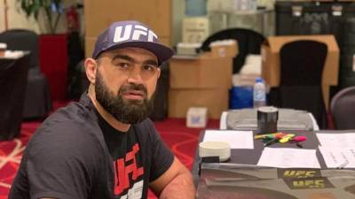 Шамиль Абдурахимов - Боец UFC Абдурахимов рассказал, как переболел коронавирусом - russian.rt.com