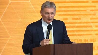 Дмитрий Песков - Песков назвал KPI для губернаторов ограничением для несменяемости власти - riafan.ru - Москва